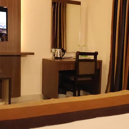 Hotel Deepam Tiruchirappalli Exterior photo